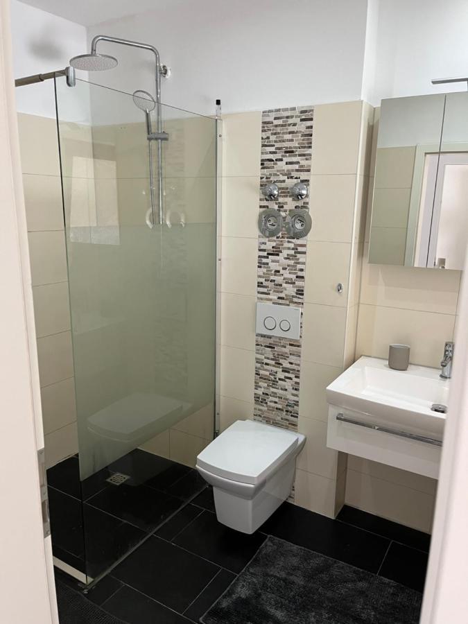 Messewohnung/Ferienwohnung Kolonia Zewnętrze zdjęcie